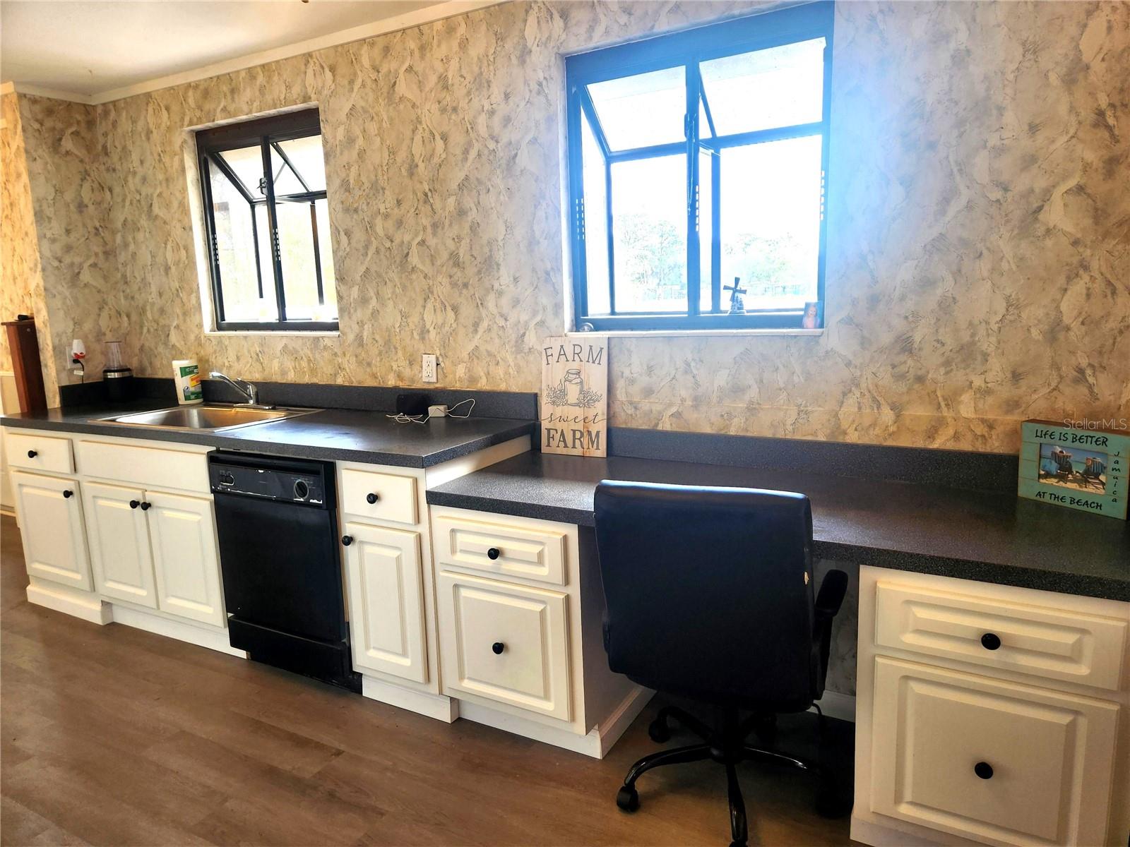 Image 9 of 24 For 2355 State Road 100