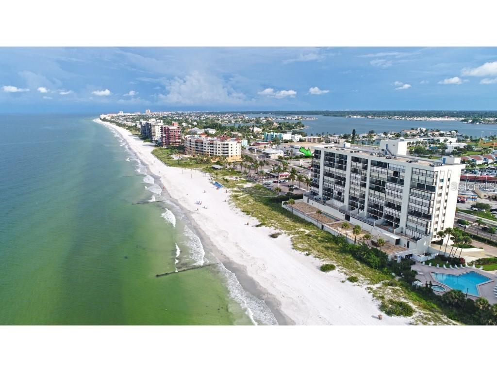 Image 20 of 22 For 15000 Gulf Boulevard 1108