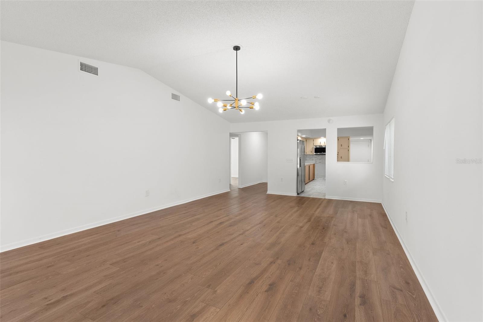 Image 10 of 43 For 4009 Cypress Landing S