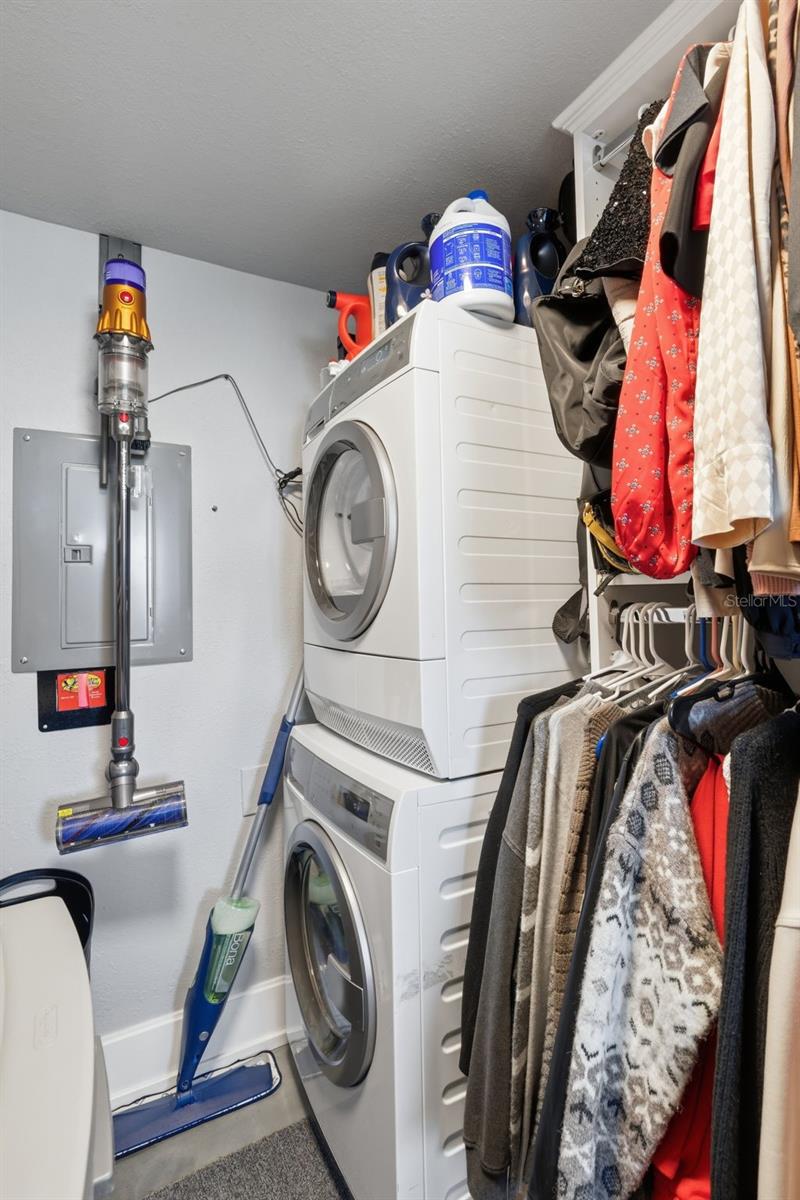 Image 19 of 24 For 7465 Bay Island Drive S 115