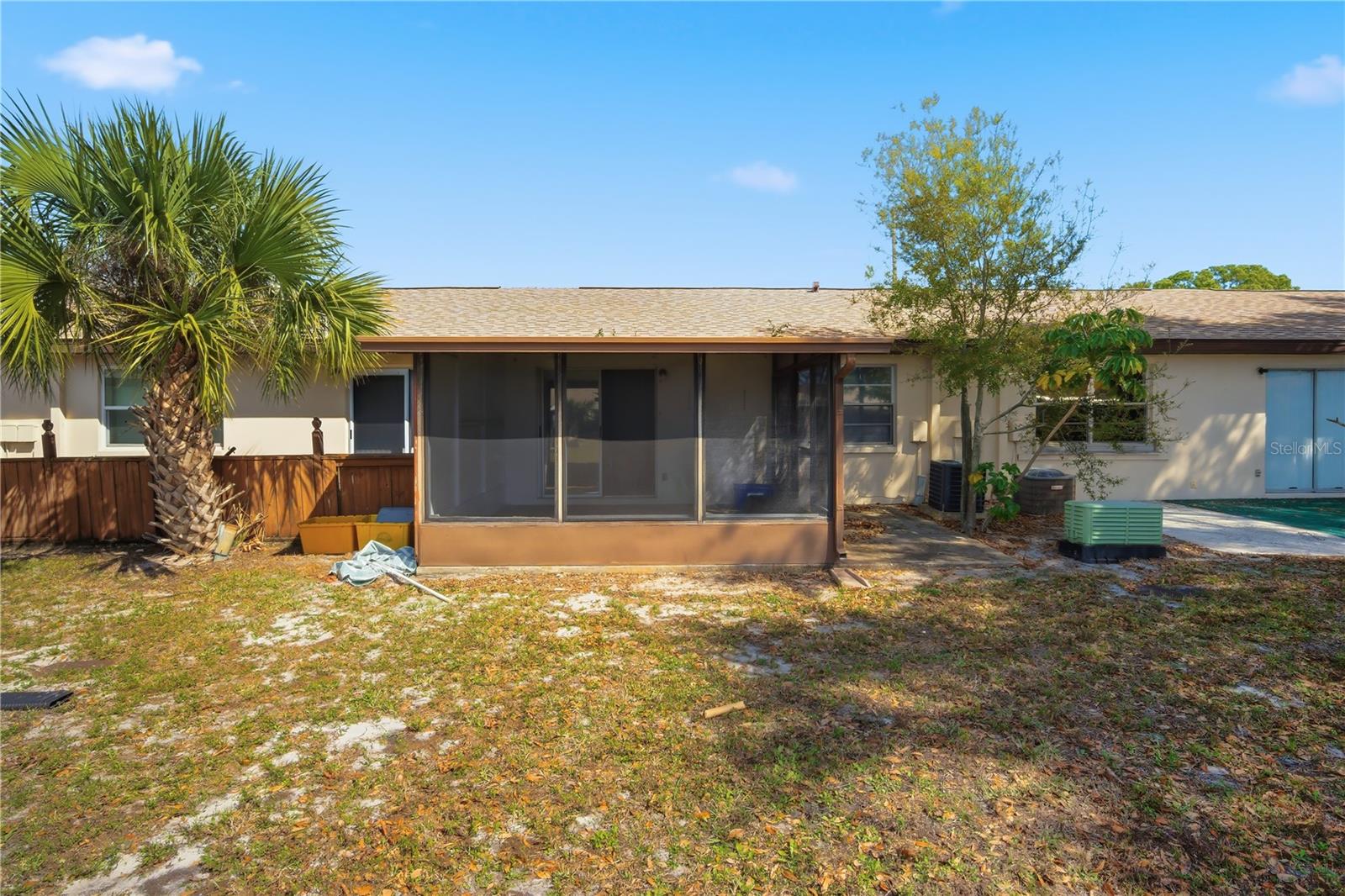 Image 19 of 24 For 24862 Us Highway 19 N 204