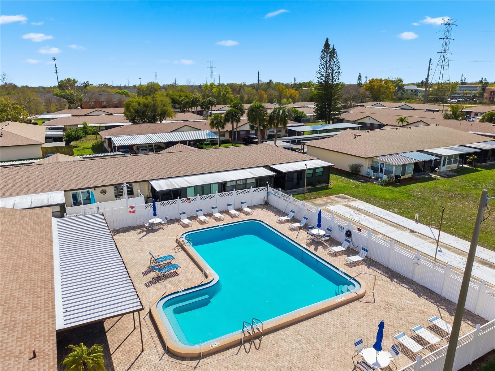 Image 21 of 24 For 24862 Us Highway 19 N 204