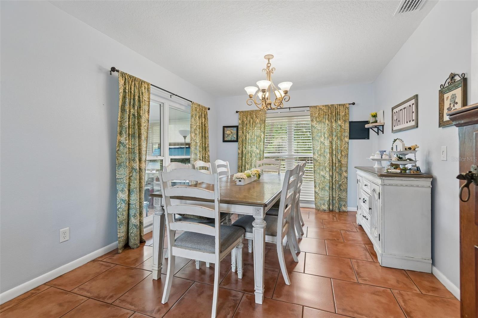 Image 13 of 65 For 6815 Mitchell Circle