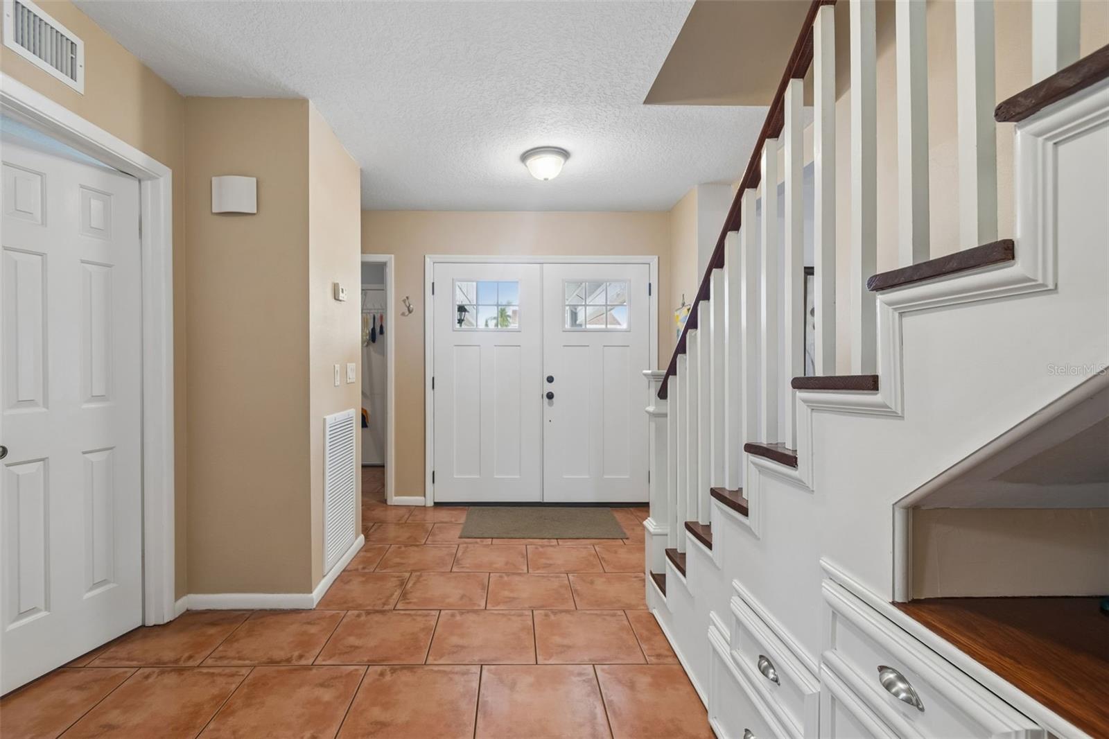 Image 29 of 65 For 6815 Mitchell Circle