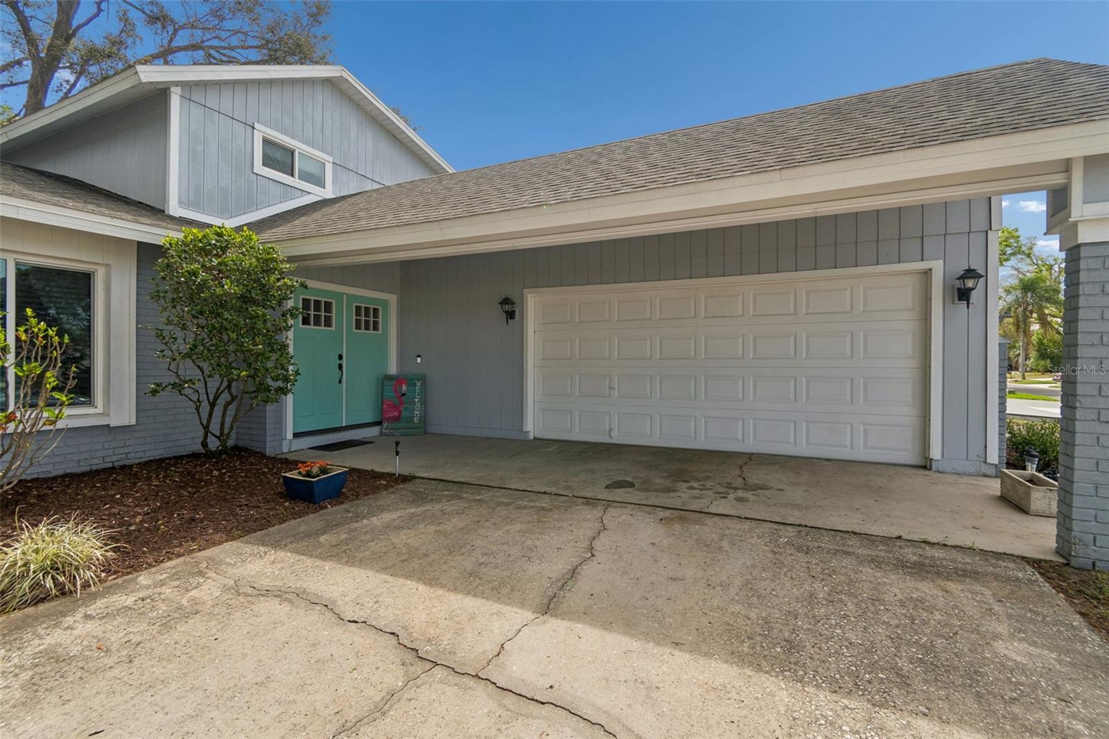 Image 3 of 65 For 6815 Mitchell Circle