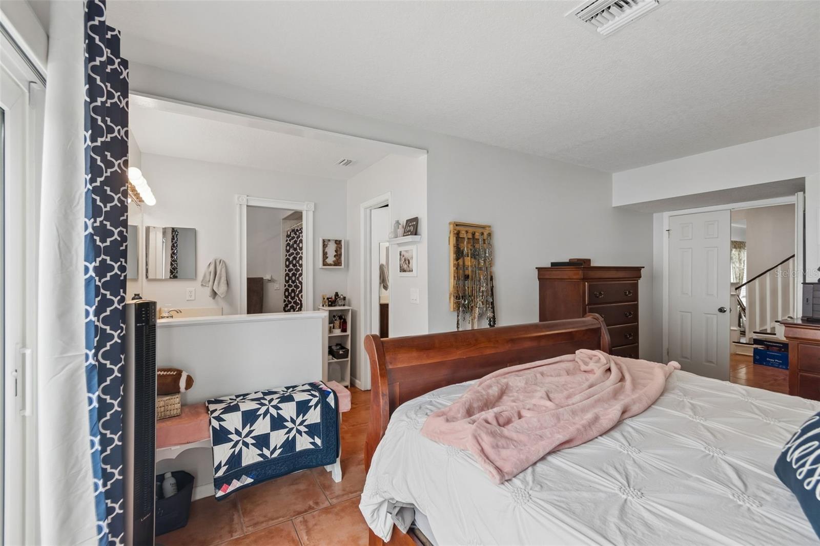 Image 35 of 65 For 6815 Mitchell Circle