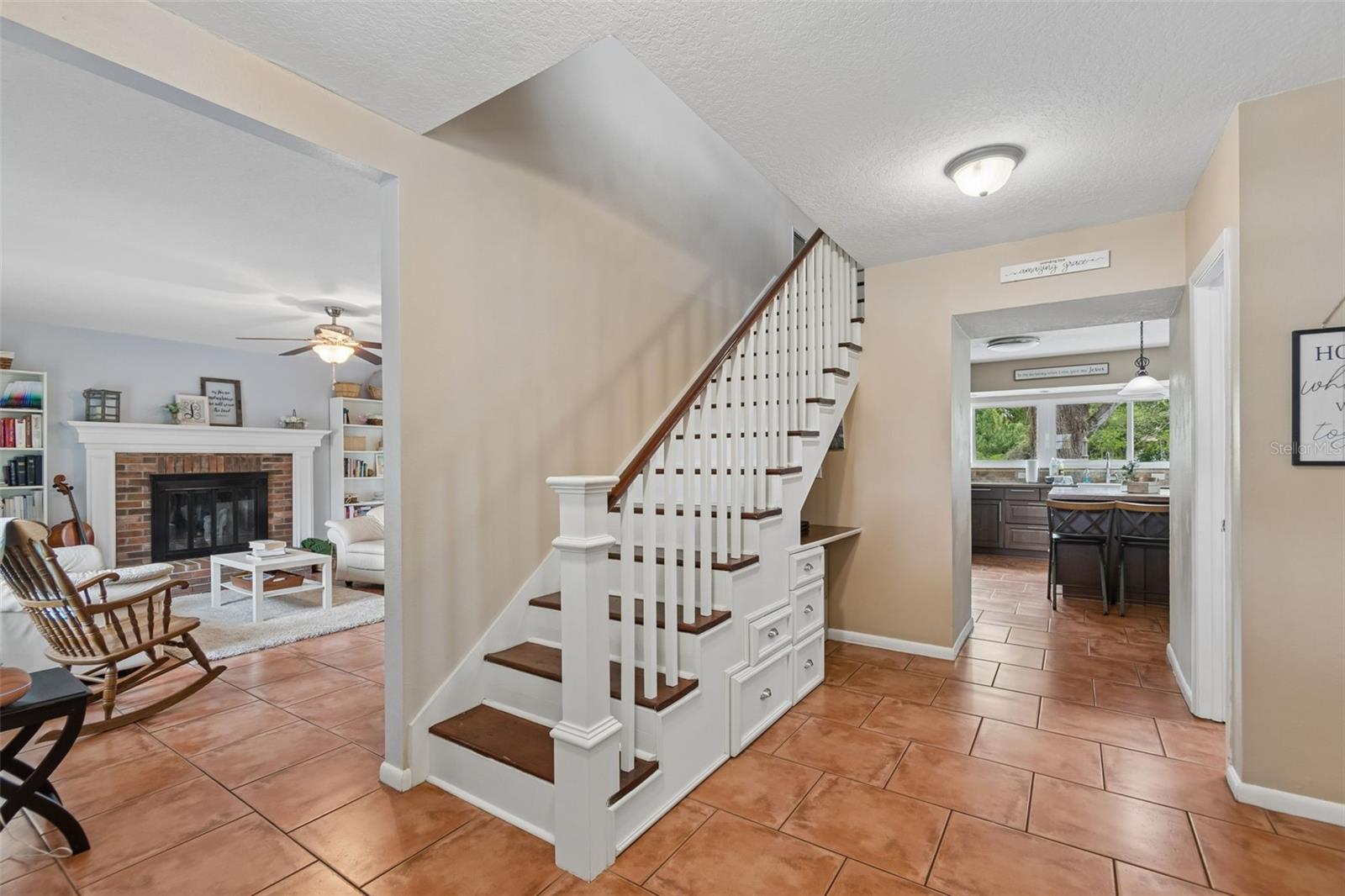 Image 39 of 65 For 6815 Mitchell Circle