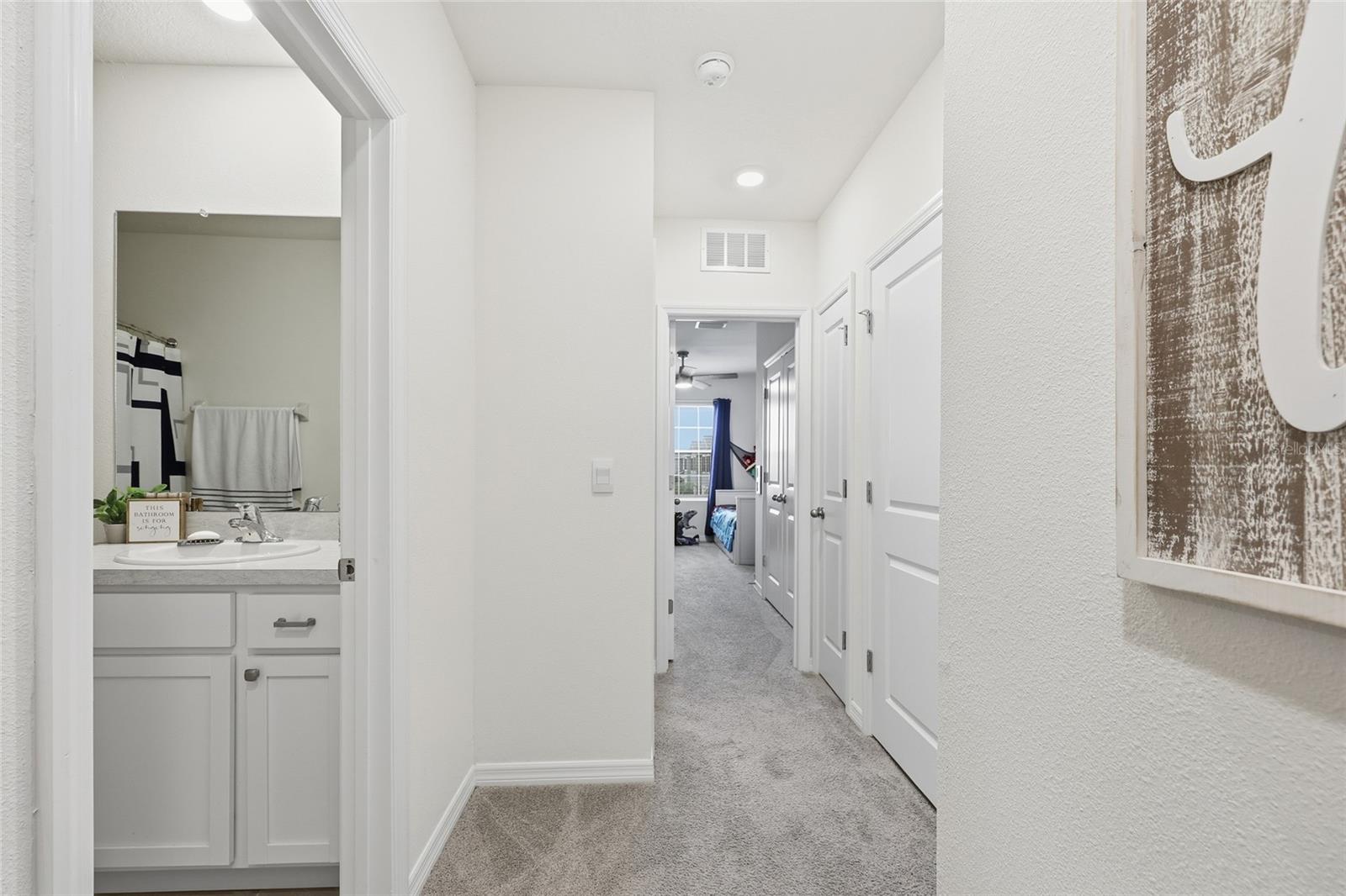 Image 21 of 56 For 32992 Major Oak Drive