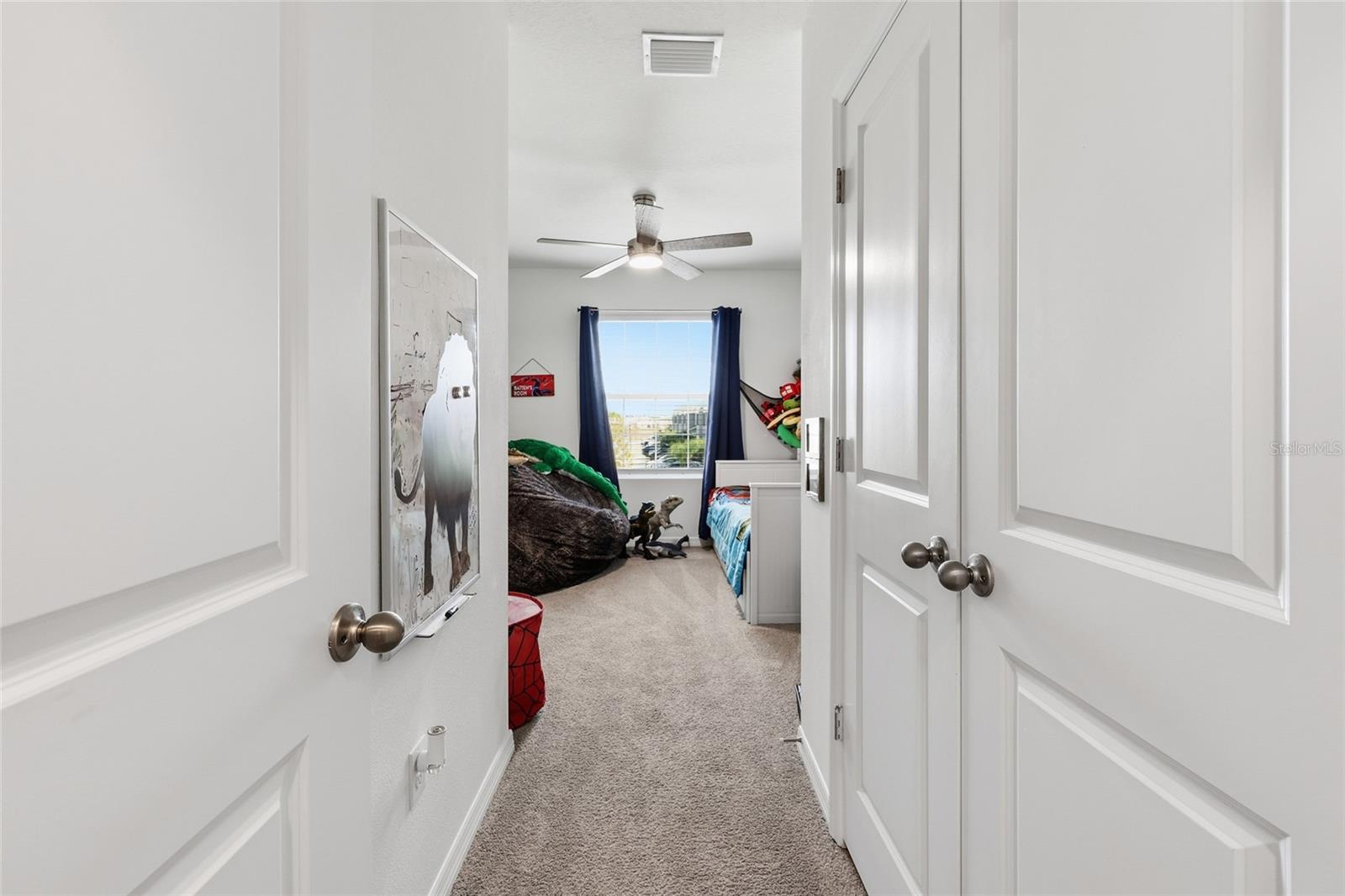 Image 23 of 56 For 32992 Major Oak Drive