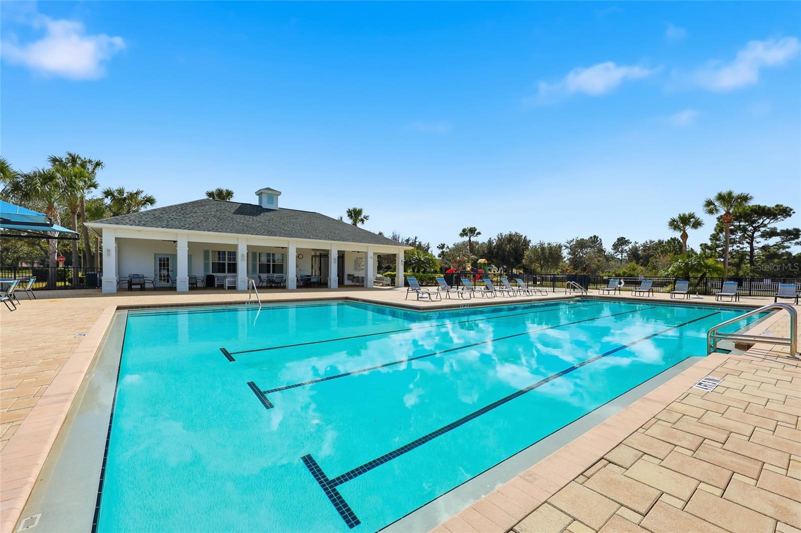 Image 46 of 56 For 32992 Major Oak Drive