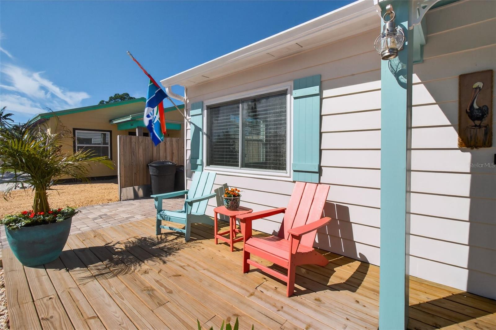 Image 5 of 46 For 2655 Miriam Street S