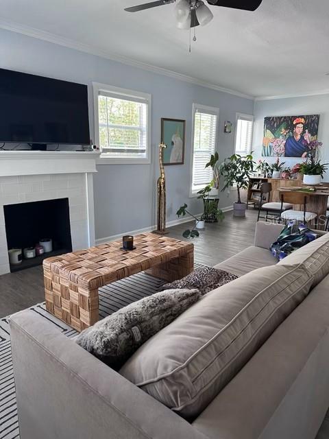 Listing photo id 8 for 7211 Taliaferro Avenue