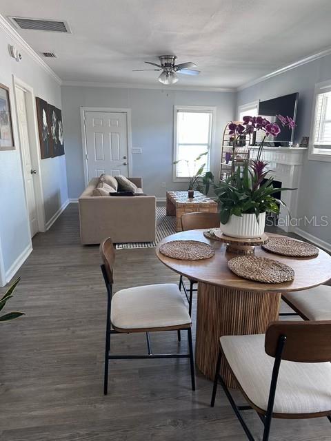 Listing photo id 7 for 7211 Taliaferro Avenue