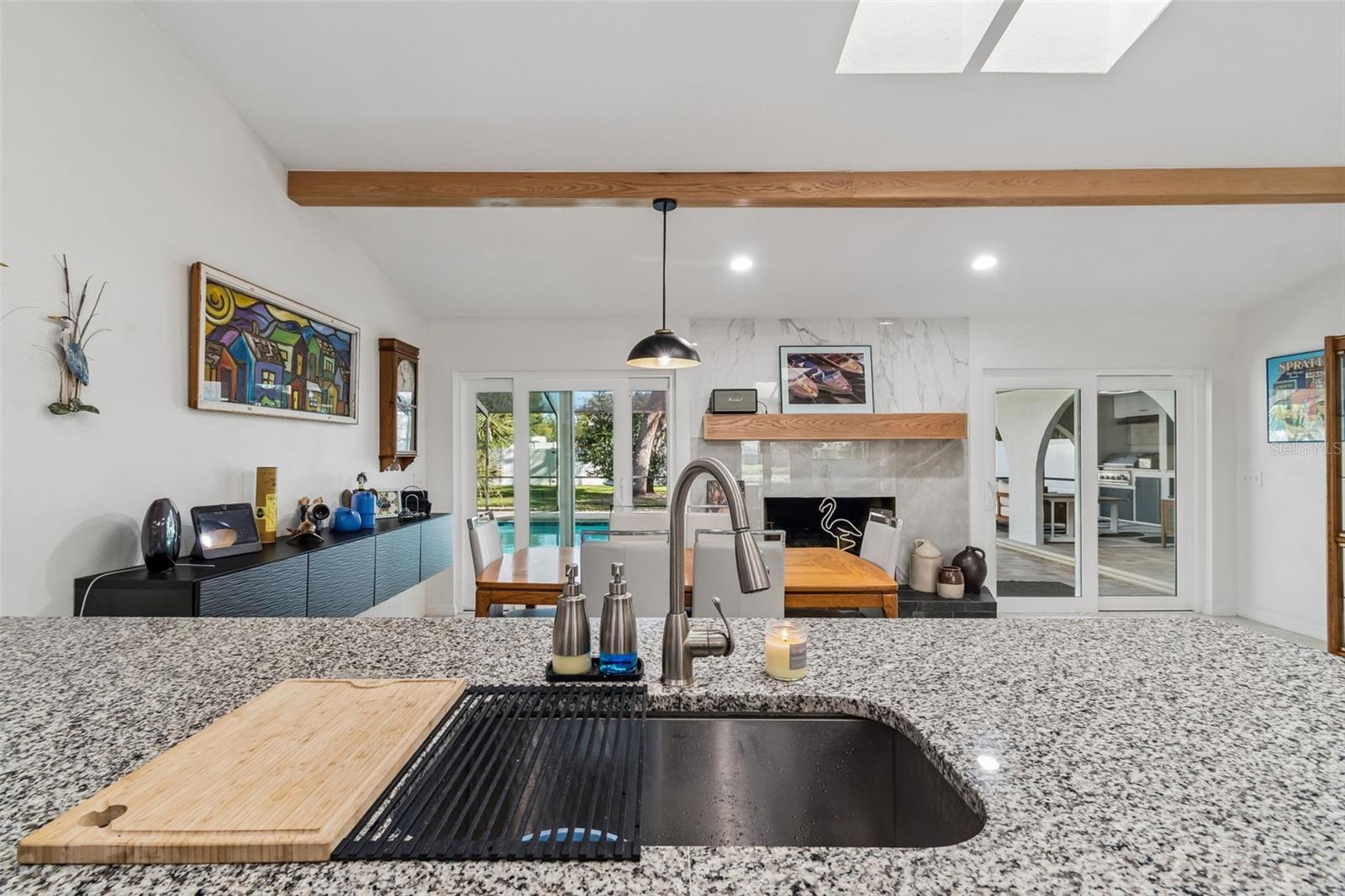 Image 14 of 82 For 7995 Chaucer Drive