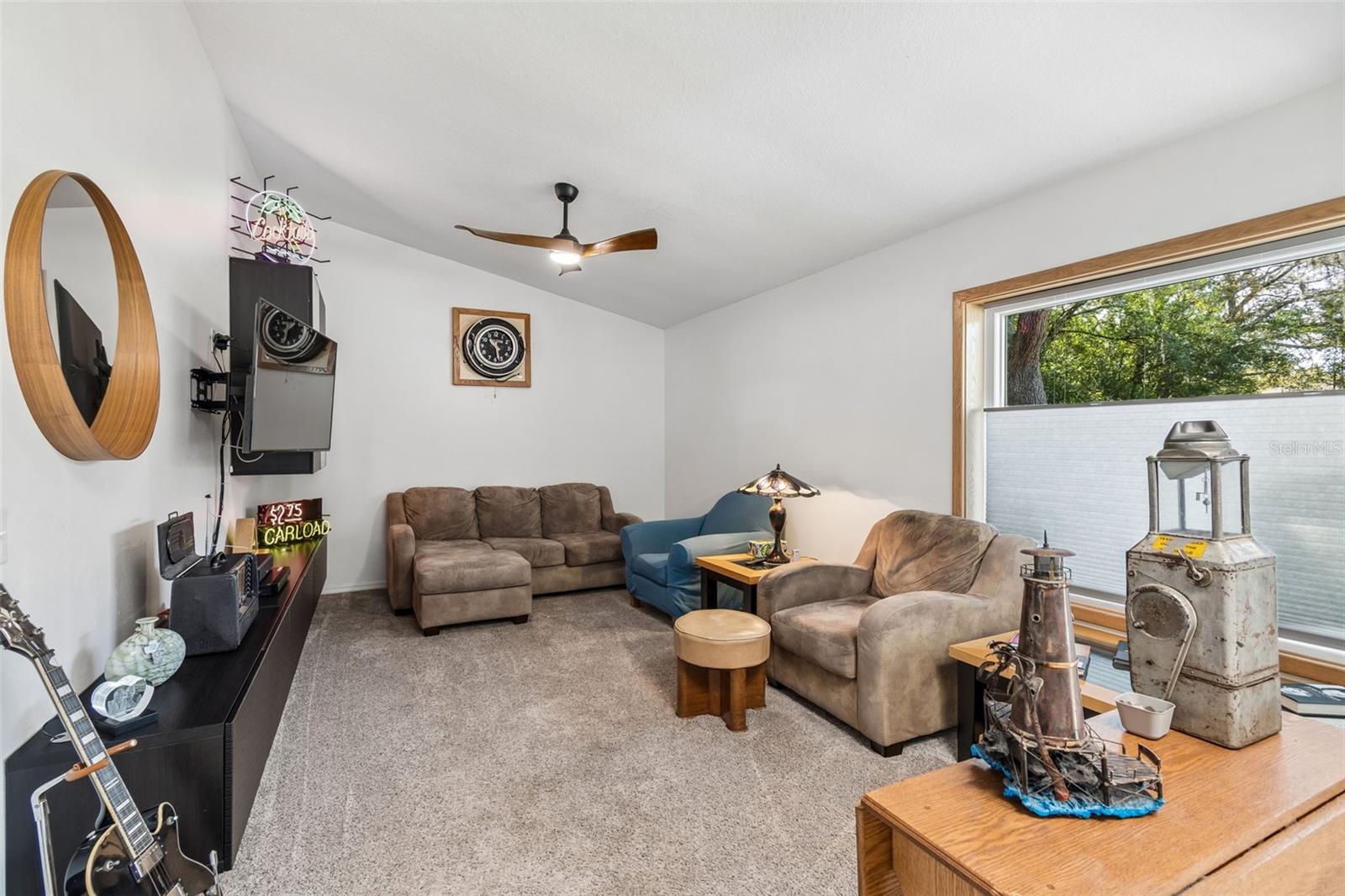 Image 23 of 82 For 7995 Chaucer Drive