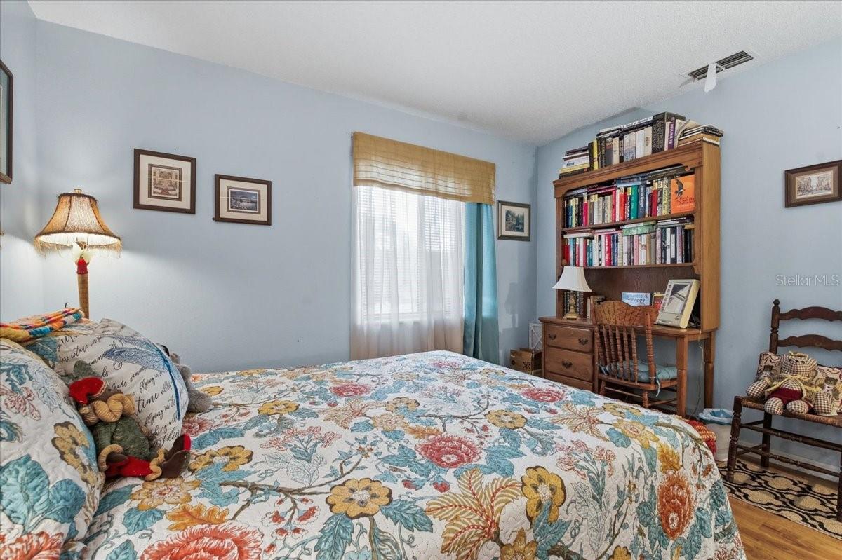 Image 14 of 49 For 7804 Eureka Drive