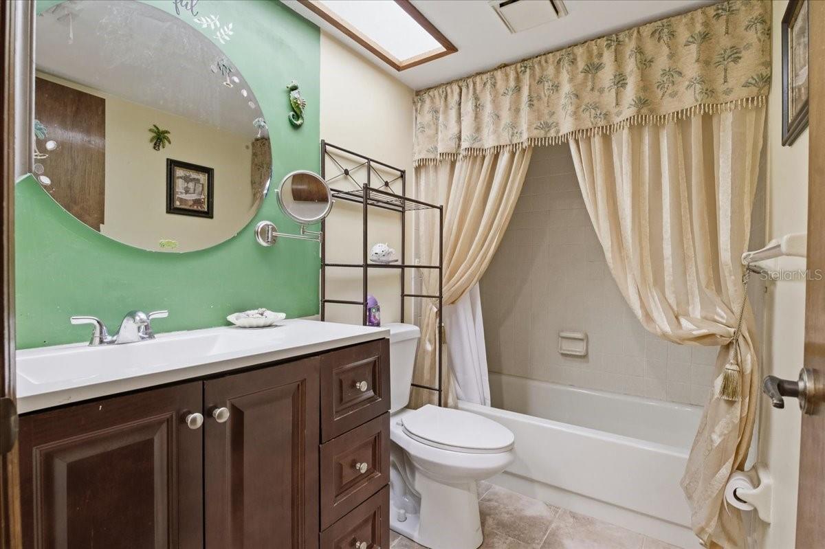 Image 16 of 49 For 7804 Eureka Drive