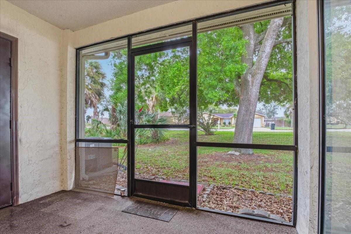 Image 23 of 49 For 7804 Eureka Drive