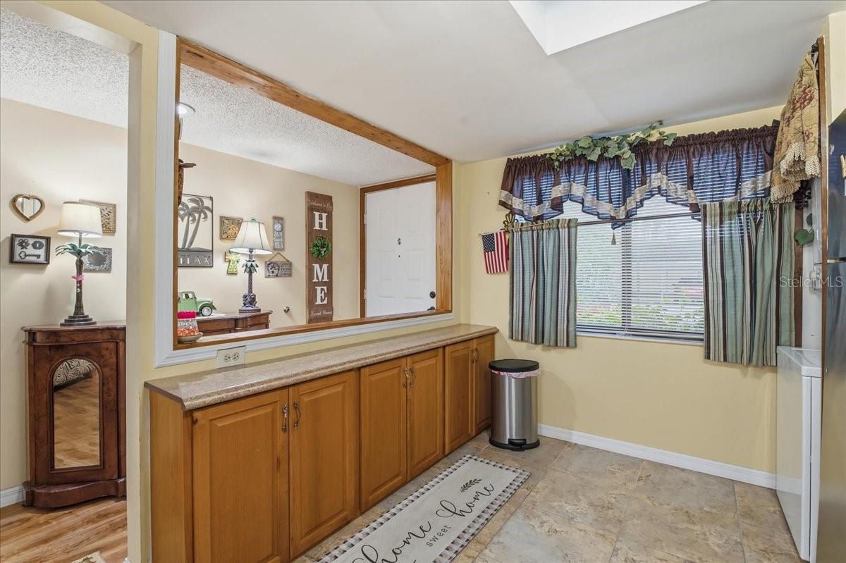 Image 8 of 49 For 7804 Eureka Drive