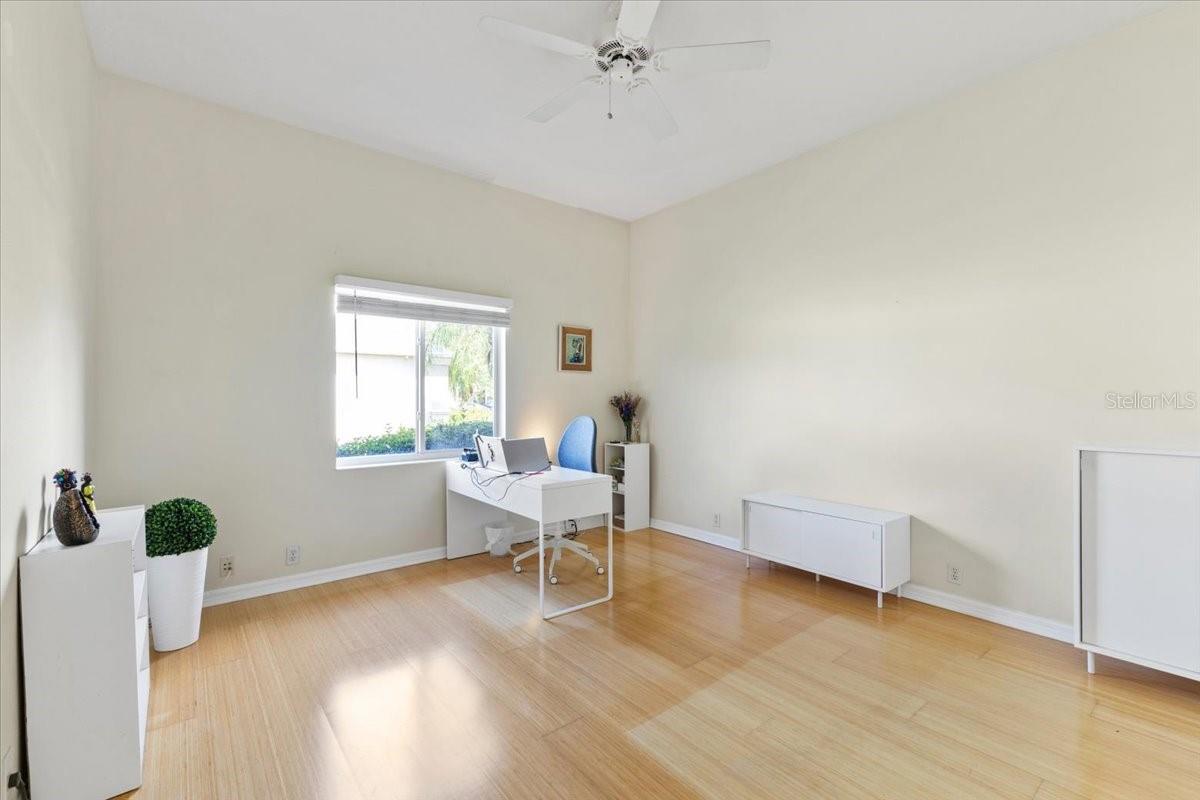 Image 31 of 56 For 13105 Peregrin Circle