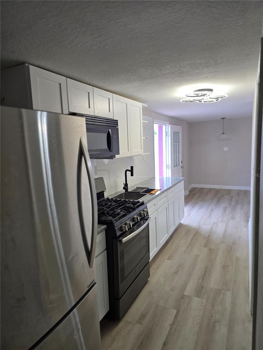 Image 16 of 48 For 6217 Blossom Avenue