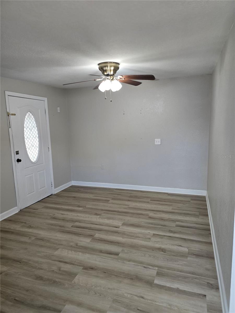 Image 26 of 48 For 6217 Blossom Avenue