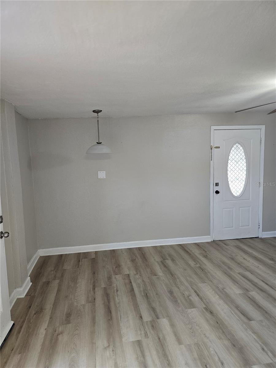 Image 27 of 48 For 6217 Blossom Avenue