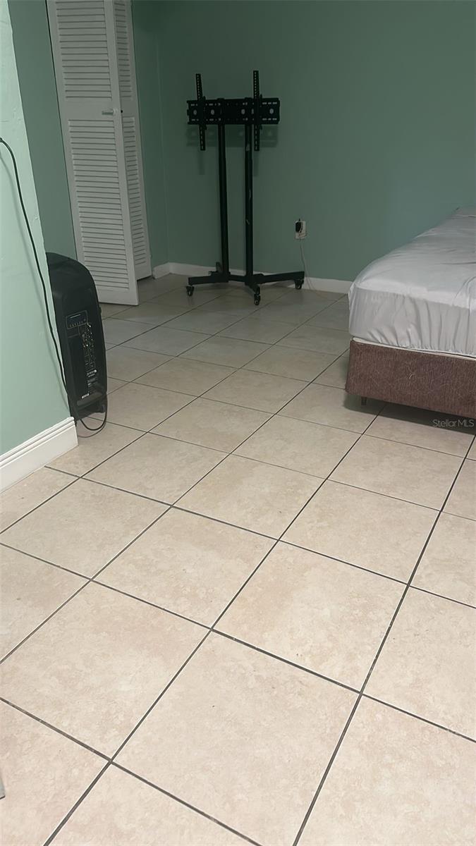 Image 28 of 48 For 6217 Blossom Avenue