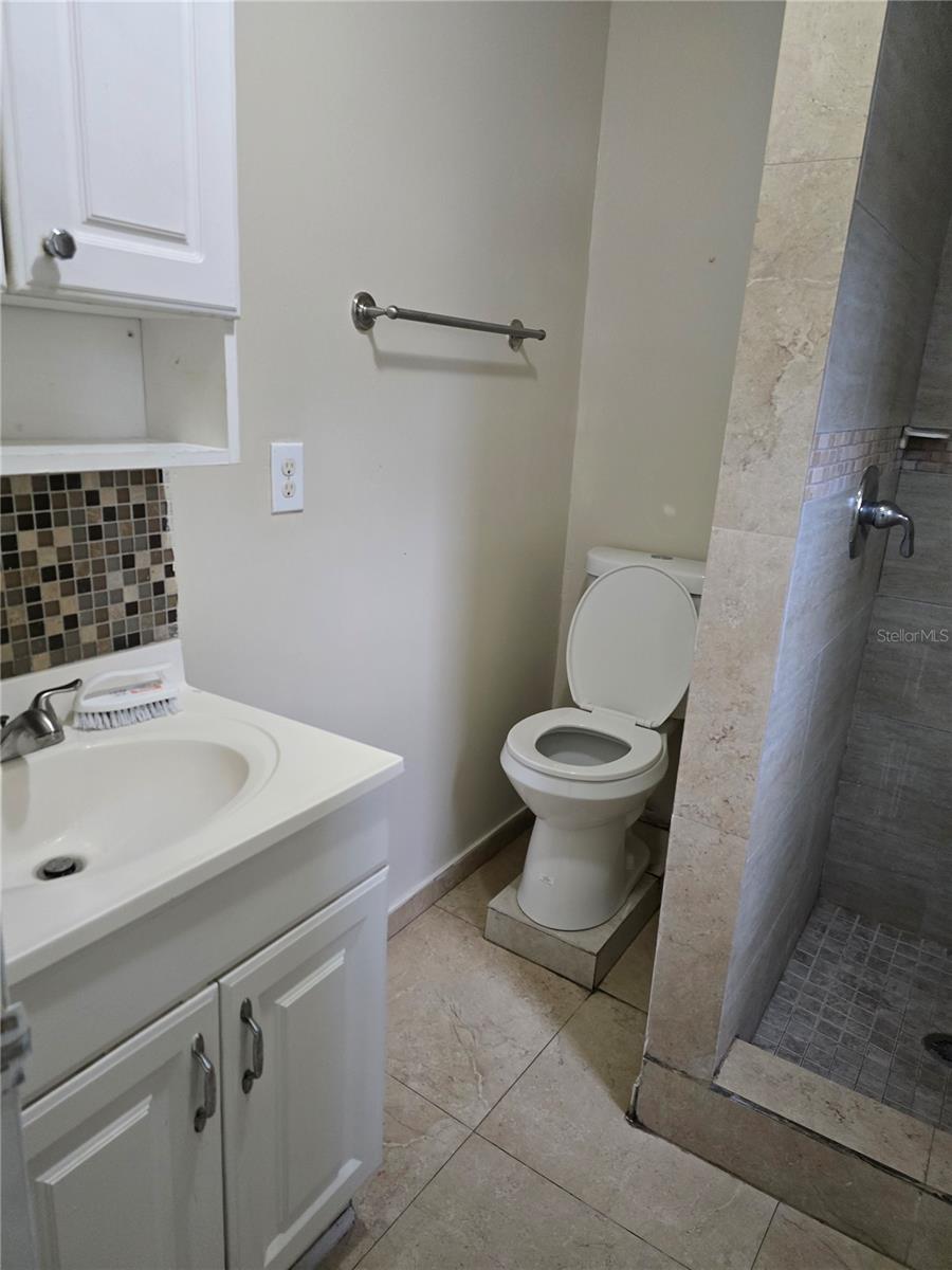 Image 36 of 48 For 6217 Blossom Avenue