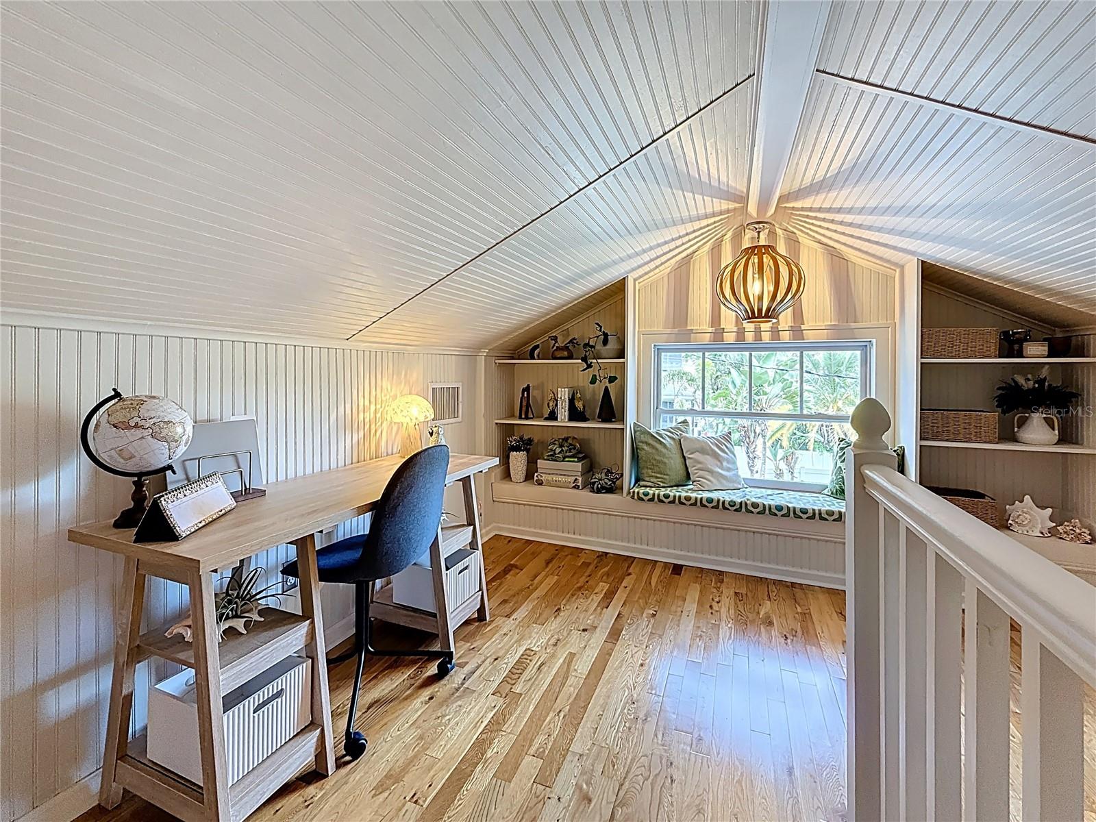 Image 27 of 47 For 231 15th Avenue Ne