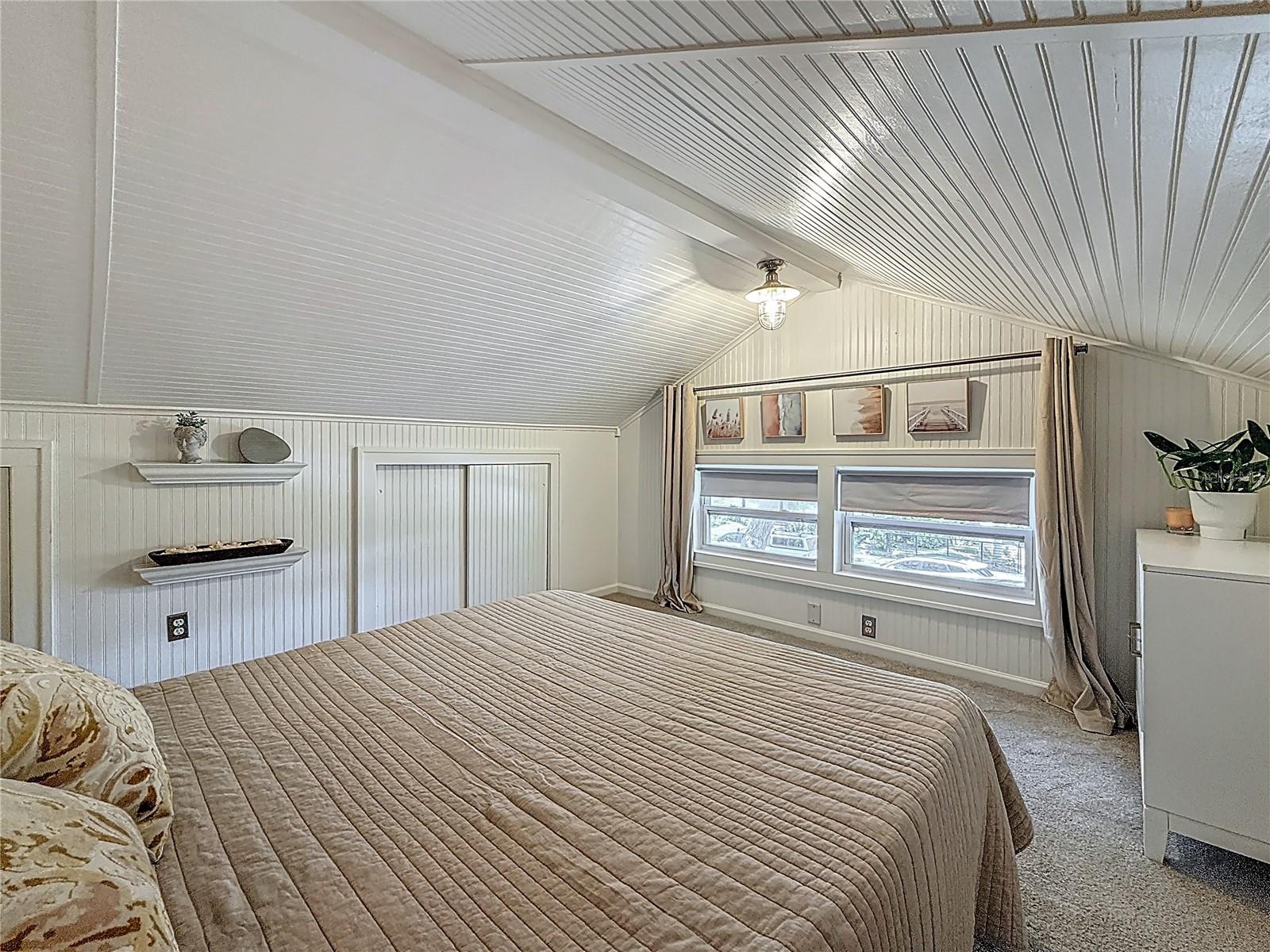 Image 32 of 47 For 231 15th Avenue Ne