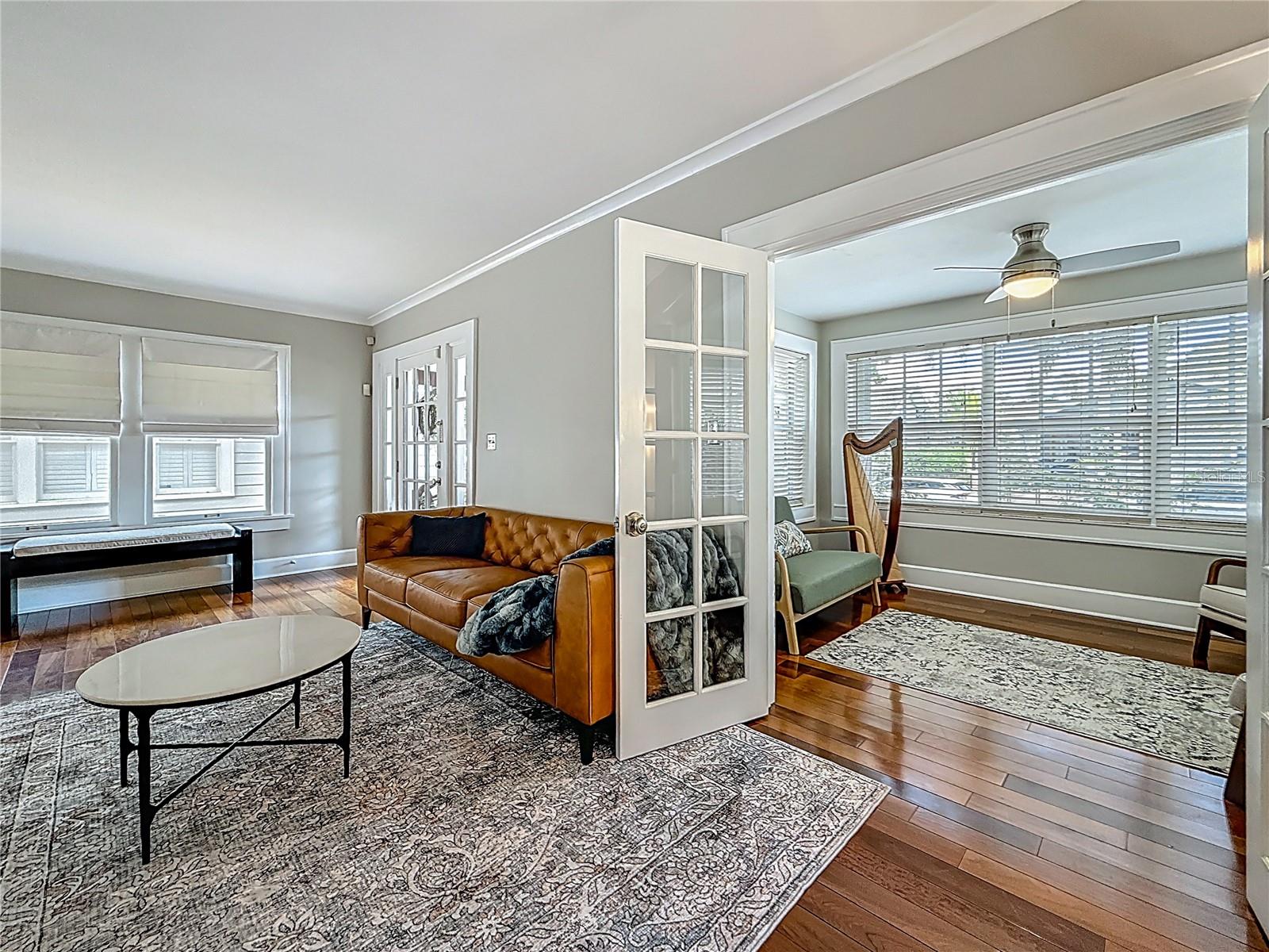 Image 4 of 47 For 231 15th Avenue Ne