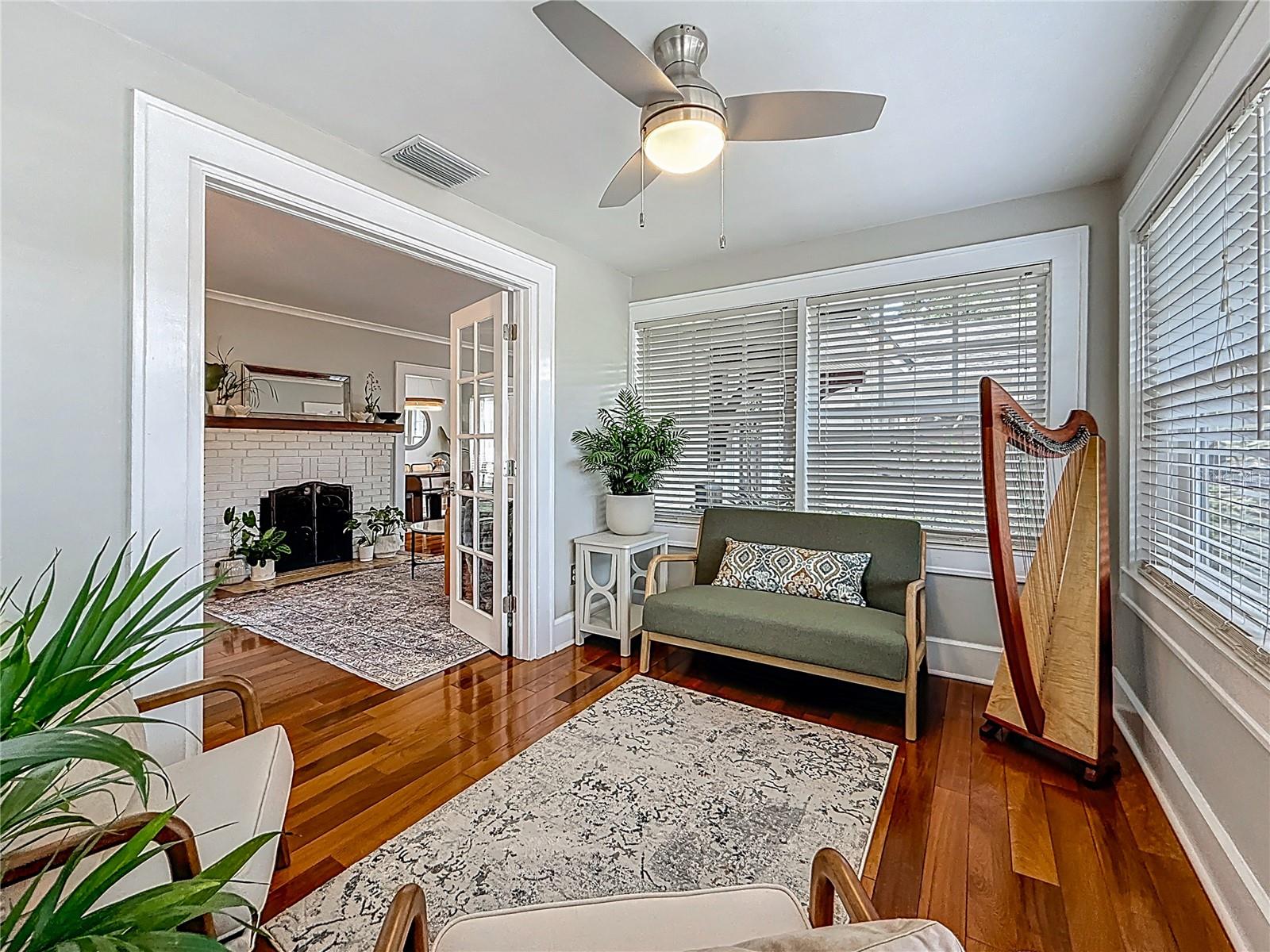 Image 8 of 47 For 231 15th Avenue Ne