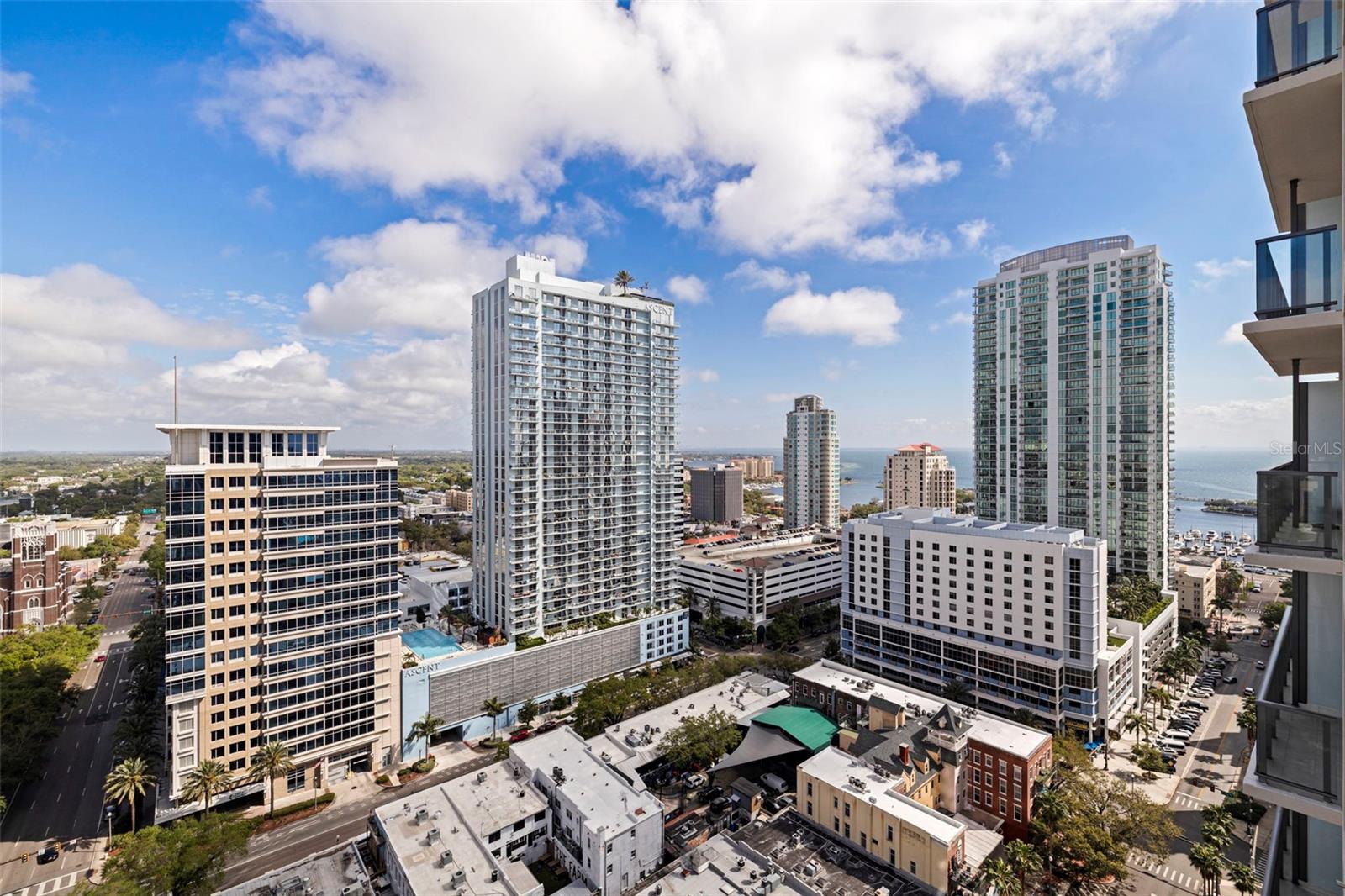 Image 10 of 73 For 275 1st Avenue S 2201