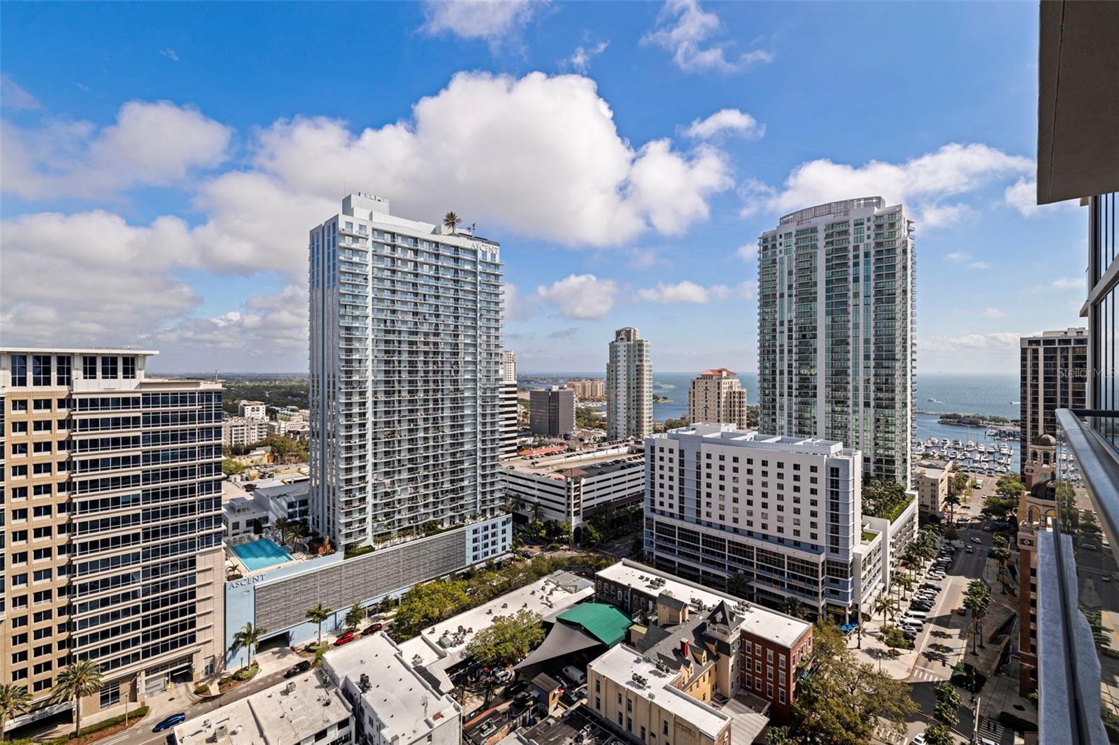 Image 26 of 73 For 275 1st Avenue S 2201