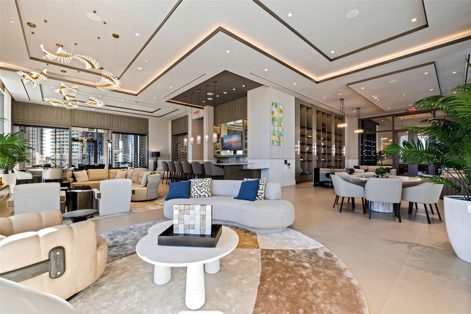 Image 45 of 73 For 275 1st Avenue S 2201