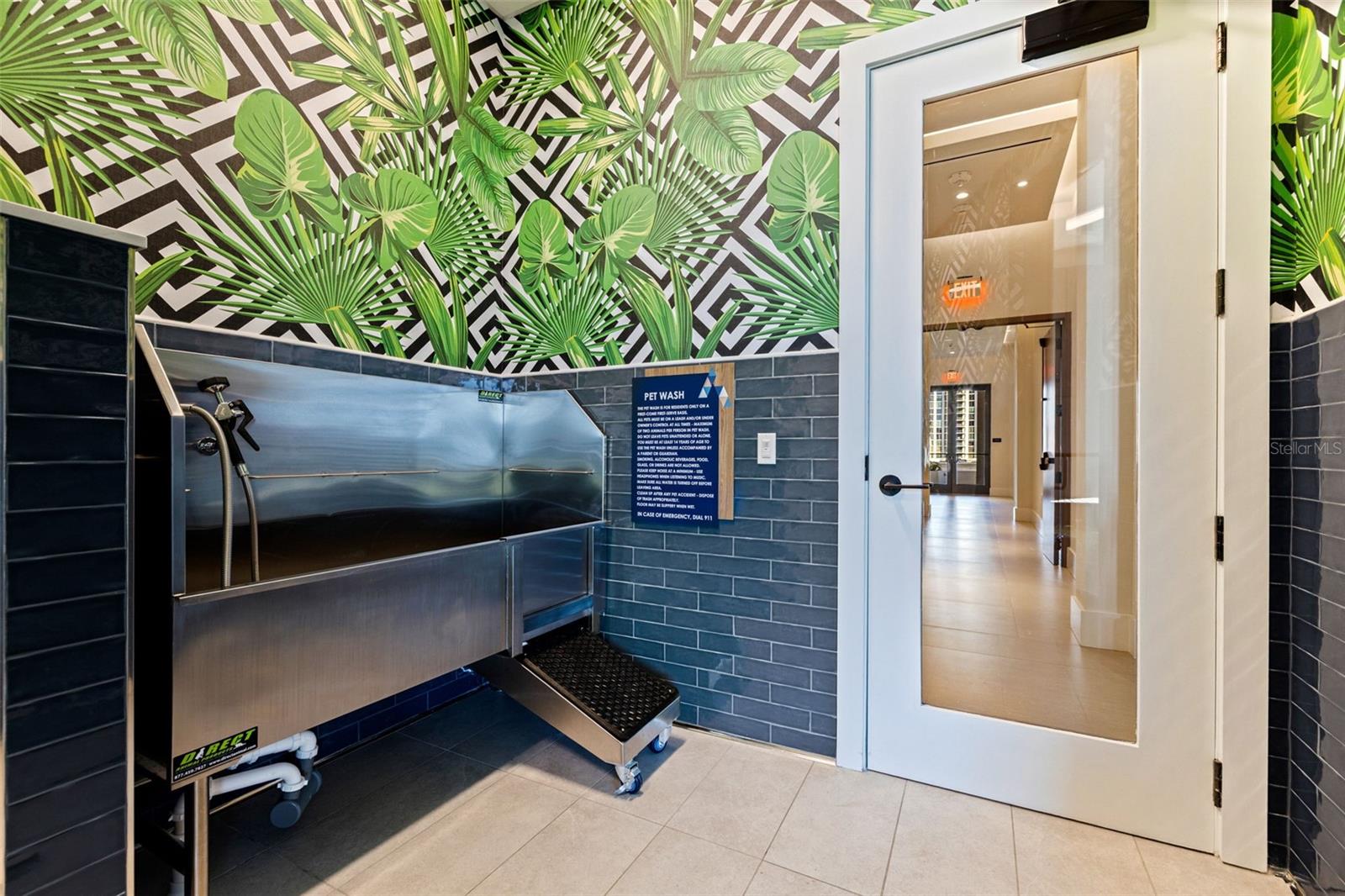 Image 50 of 73 For 275 1st Avenue S 2201