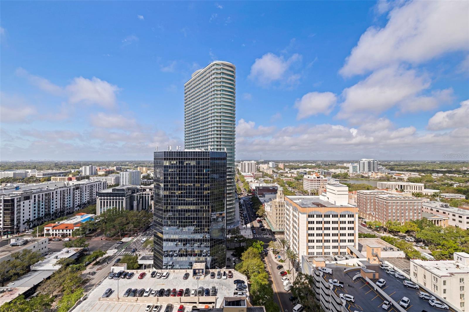 Image 7 of 73 For 275 1st Avenue S 2201