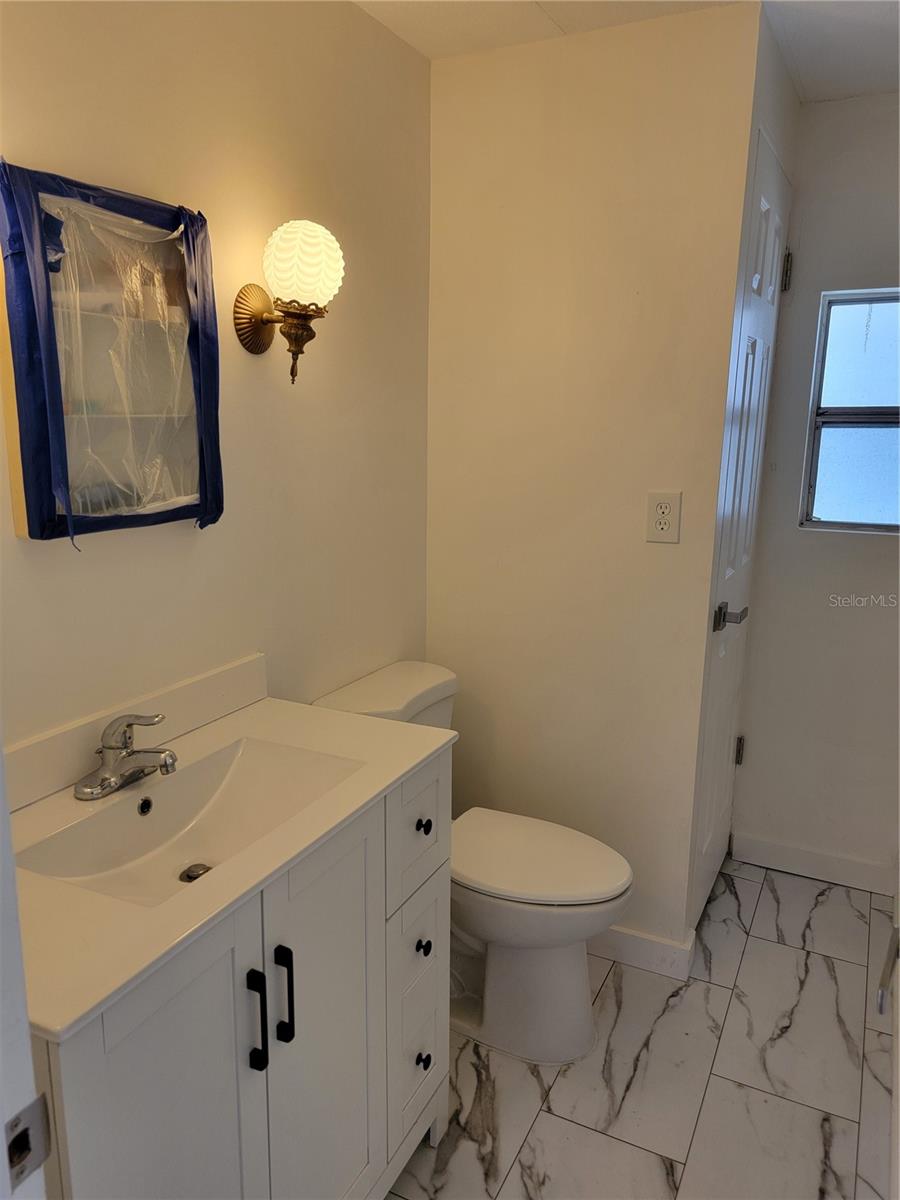 Image 15 of 26 For 10932 Union Drive