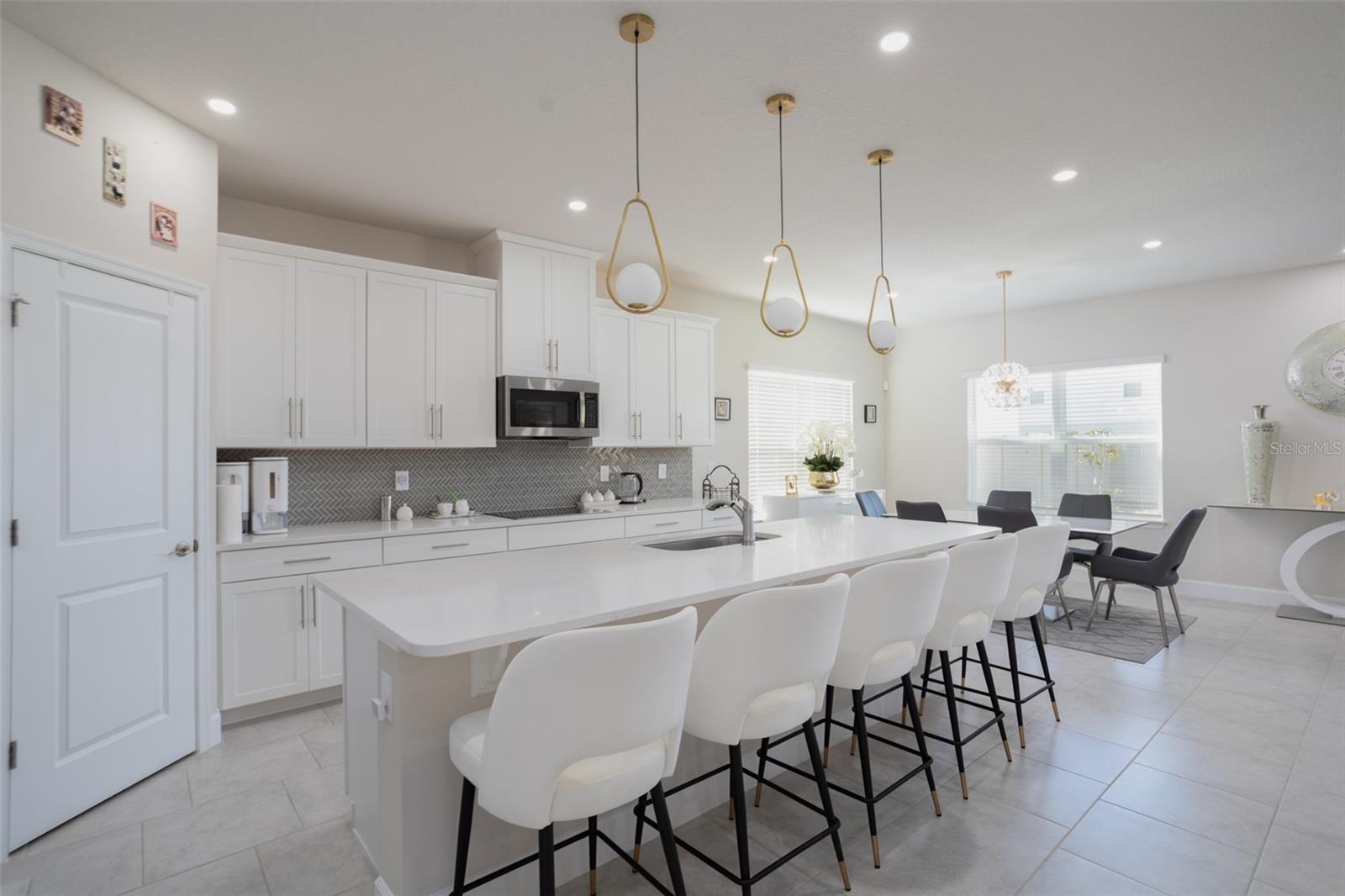 Image 14 of 43 For 10225 Gliding Eagle Way