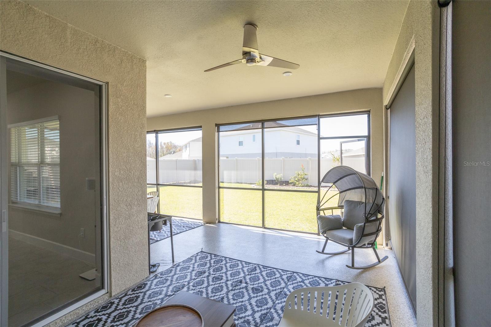 Image 17 of 43 For 10225 Gliding Eagle Way