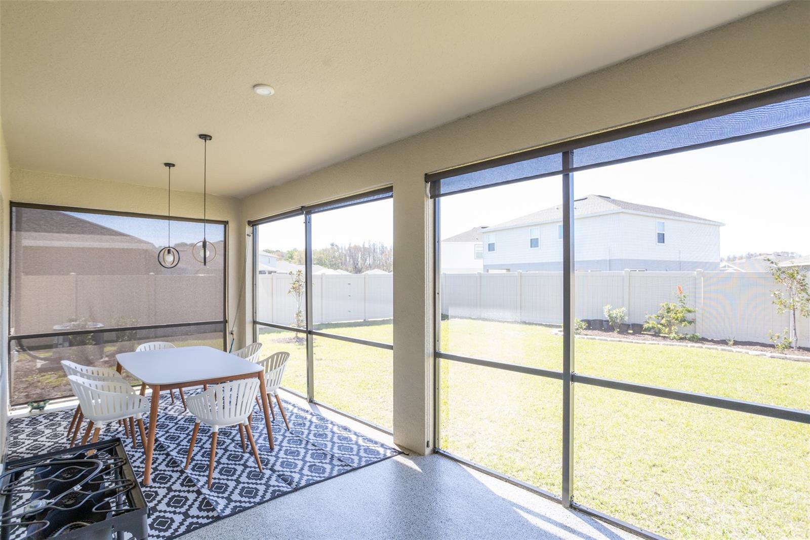 Image 18 of 43 For 10225 Gliding Eagle Way