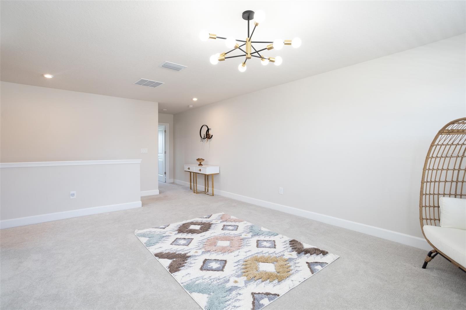 Image 25 of 43 For 10225 Gliding Eagle Way