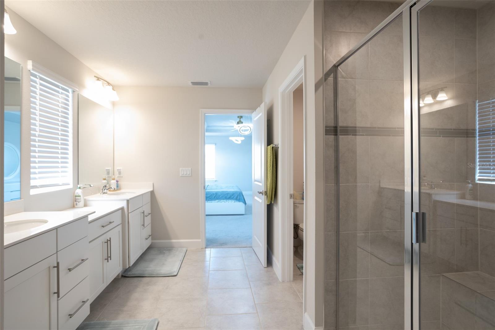 Image 36 of 43 For 10225 Gliding Eagle Way