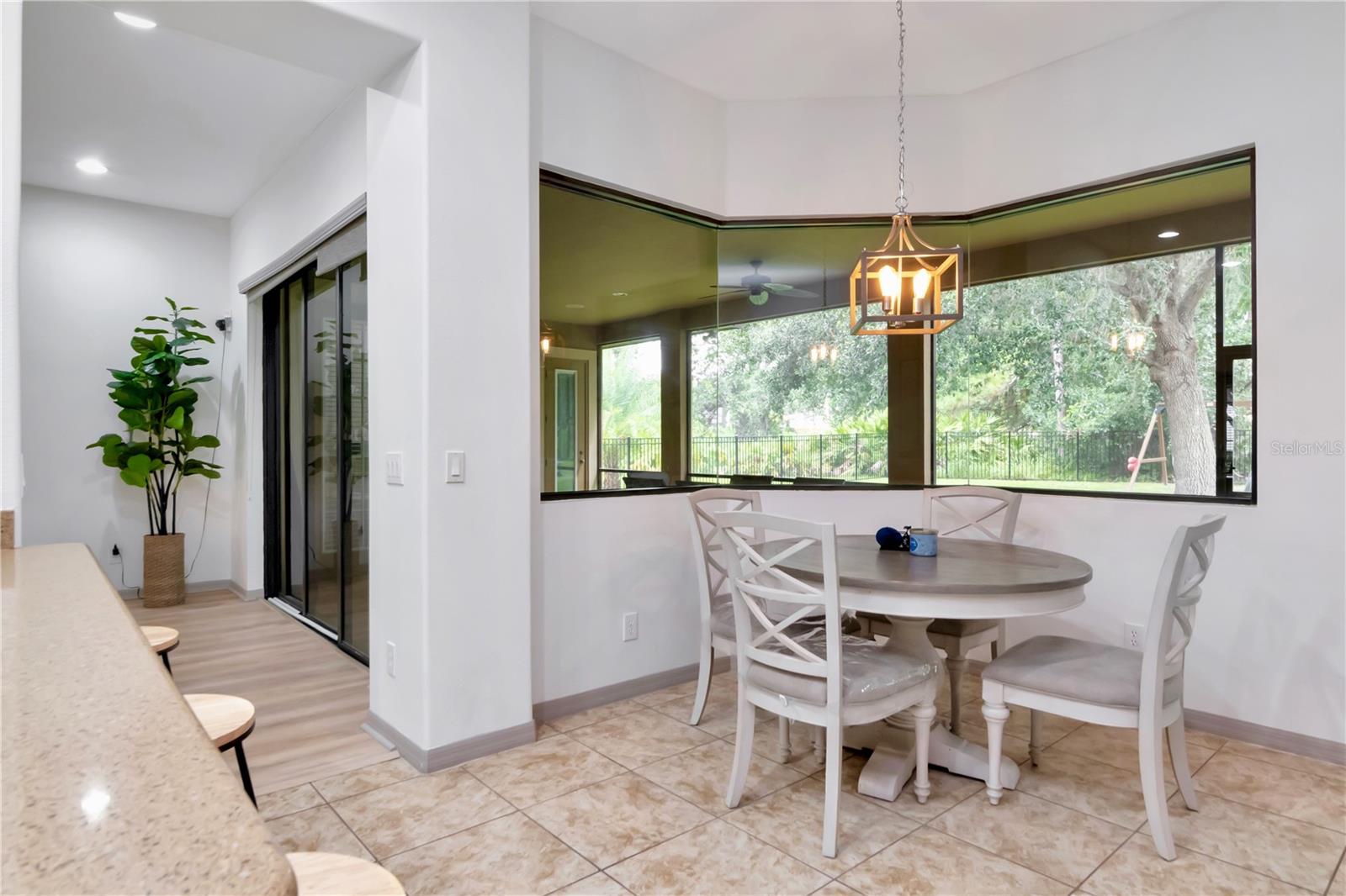 Image 21 of 38 For 20110 Pond Spring Way