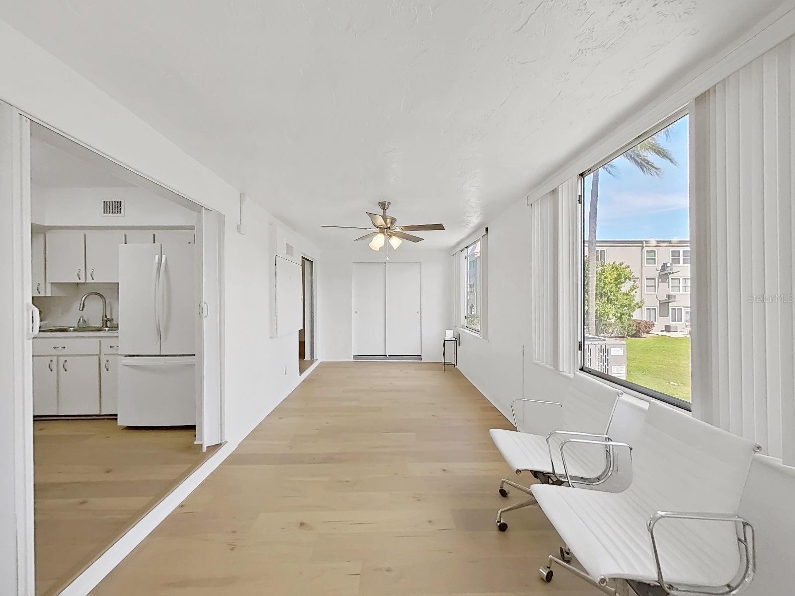 Image 14 of 73 For 2451 Canadian Way 23