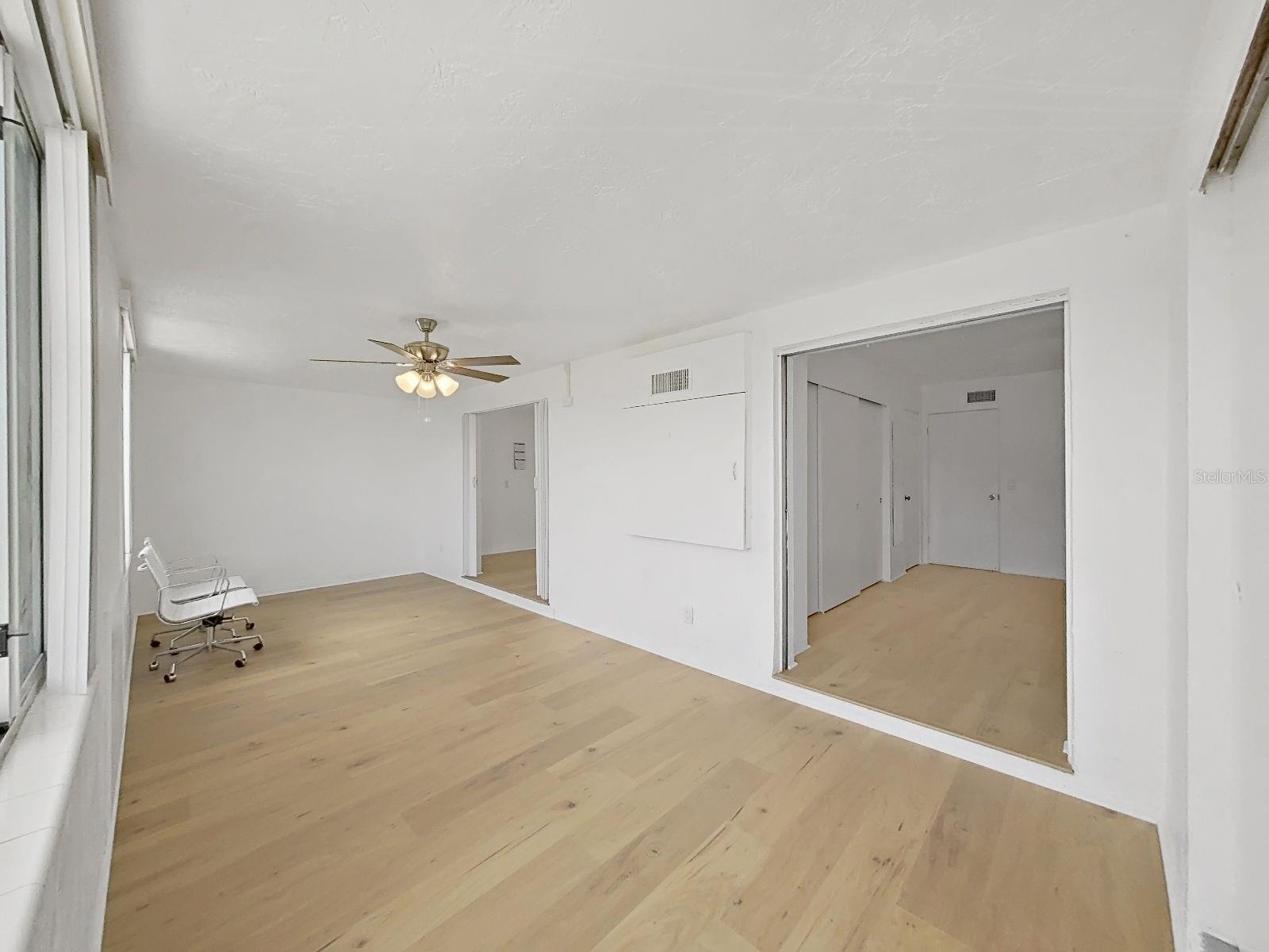 Image 17 of 73 For 2451 Canadian Way 23