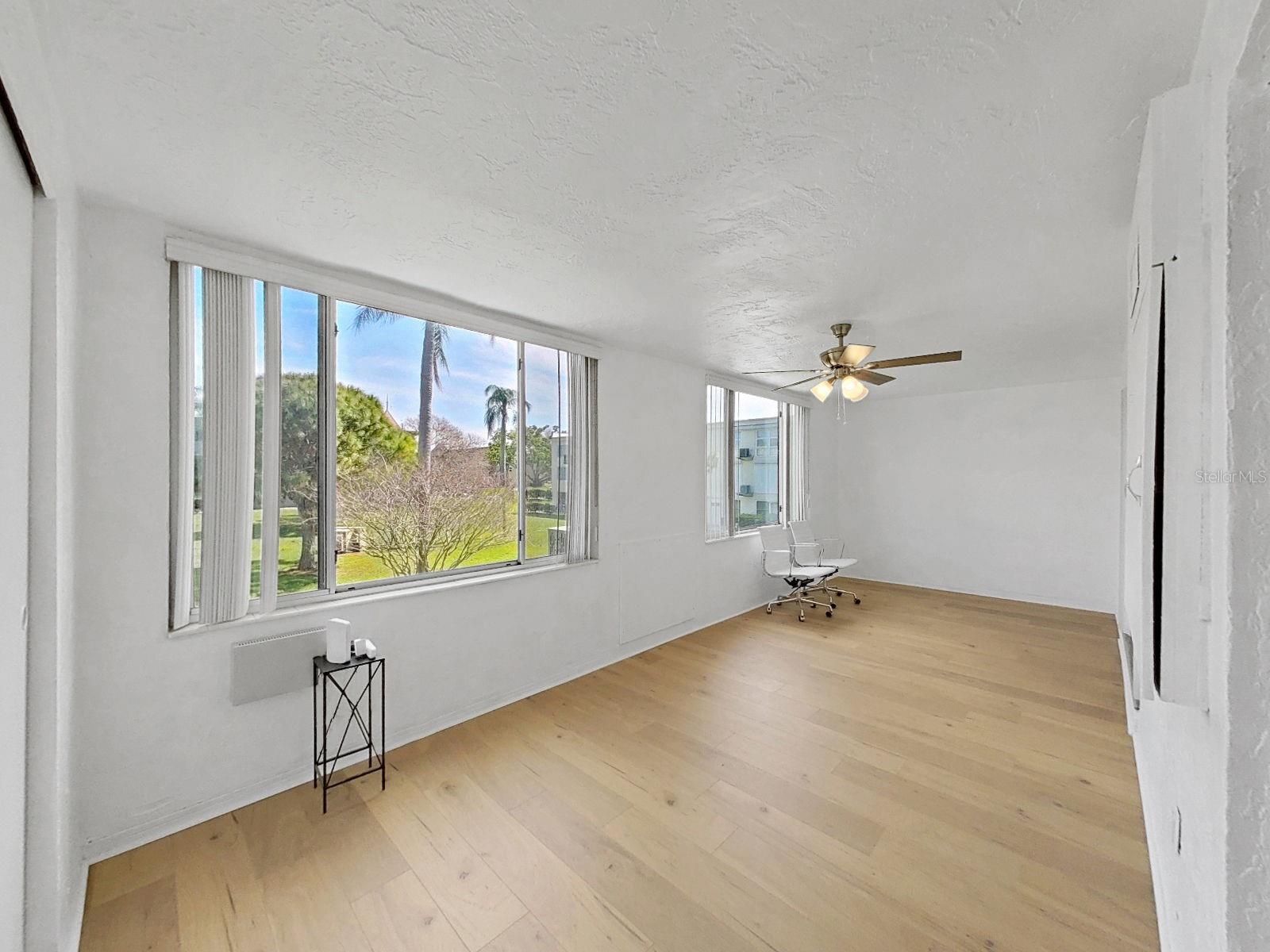 Image 19 of 73 For 2451 Canadian Way 23