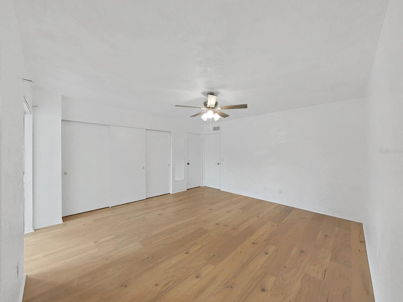 Image 22 of 73 For 2451 Canadian Way 23