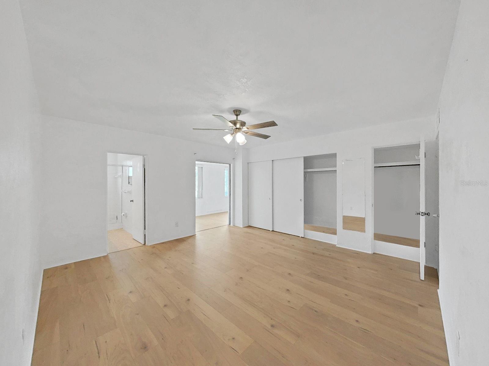 Image 25 of 73 For 2451 Canadian Way 23